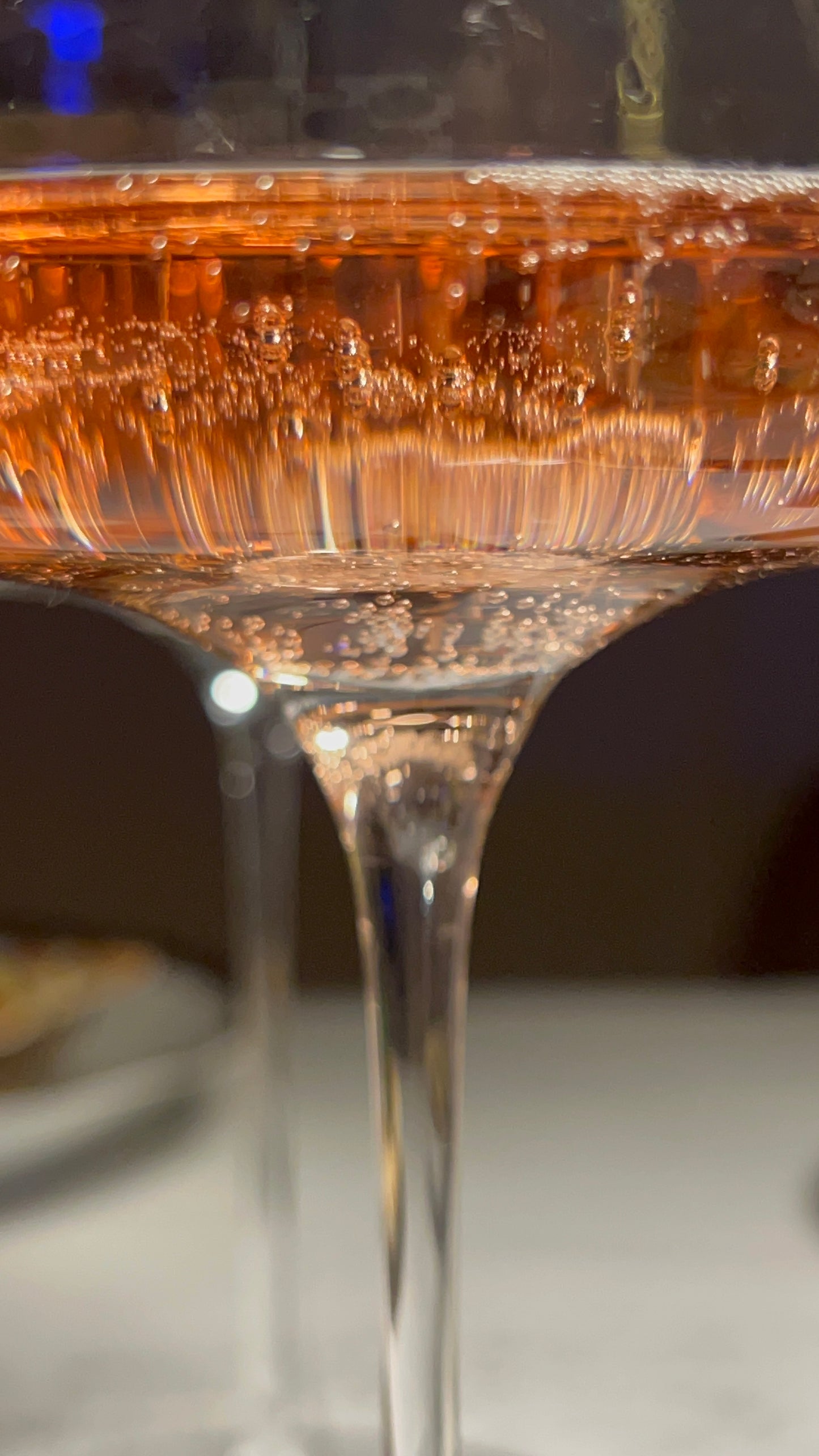 Visita guidata e degustazione di 6 vini, aperitivo gourmet con Sabrage